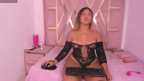 Ambar online show from June 5, 8:36 pm