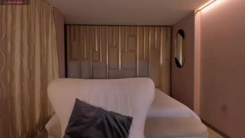 Ambar  online show from April 17, 10:50 am