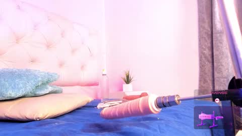  Amber  online show from November 15, 12:45 am