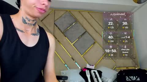 Amber  online show from October 8, 3:40 pm