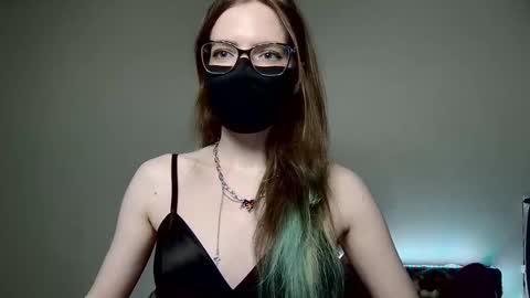 Amber non-nude model online show from November 3, 1:39 am