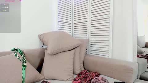 Amber online show from February 1, 12:15 pm