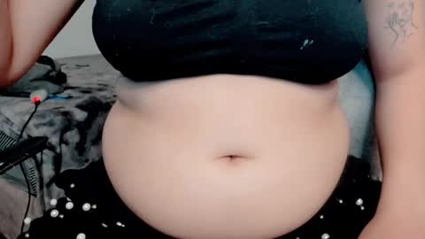 amber online show from February 4, 11:59 pm