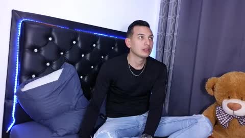 franyer antolinez online show from February 6, 2:37 am