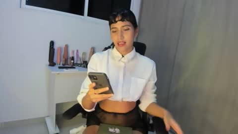 Amber latina online show from February 27, 5:22 am