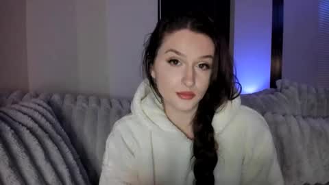 Snapshot of amberkinsley chatting on February 3, 5:18 am amberkinsley online show from February 3, 5:18 am