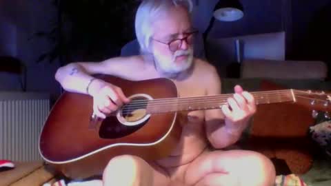 Amberr11 online show from February 15, 12:24 am