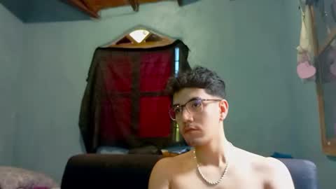 Amelia  Lucas online show from September 15, 6:53 pm