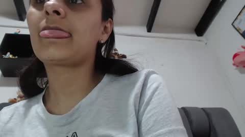 amelia online show from November 5, 10:01 pm