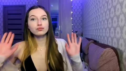 amelia_murmeow online show from June 1, 9:05 pm