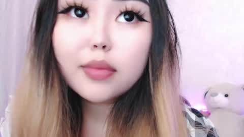 Amelia online show from May 14, 5:55 pm
