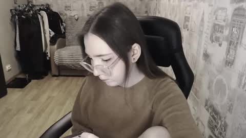 Amelia online show from February 23, 9:05 pm