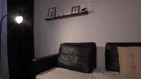 Amelia   online show from February 12, 3:26 pm