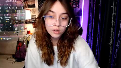 Amelia online show from March 21, 2:44 pm