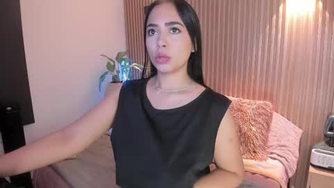 Amelie online show from November 5, 12:18 pm