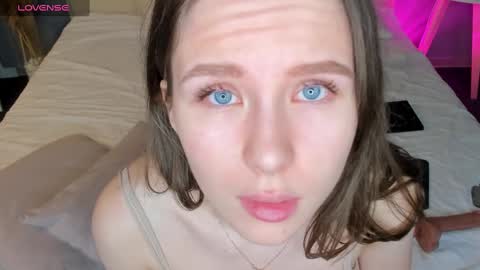 Snapshot of ameliia_castro chatting on January 18, 6:13 am Ameliia castro online show from January 18, 6:13 am