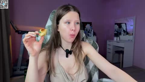 Ameliia castro online show from November 22, 4:33 am