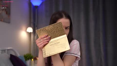 Amy  online show from November 6, 3:09 am