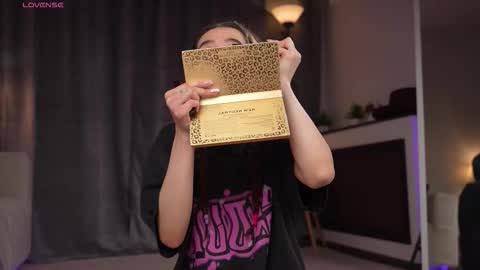 Amy  online show from February 26, 4:49 am