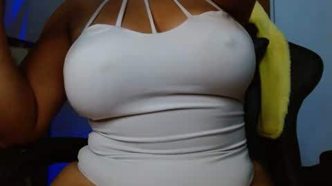 Mari online show from October 27, 1:00 pm