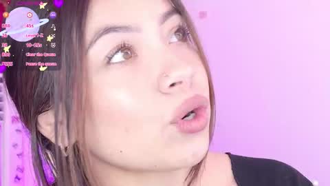 Amy online show from December 1, 4:38 pm