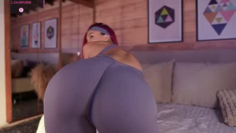 Ammy Scott  online show from October 22, 11:39 pm