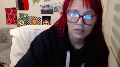 yisel online show from September 16, 1:18 am