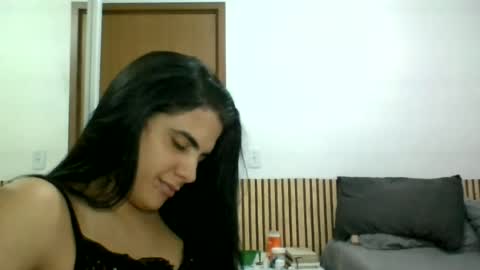 amputeeluna online show from June 16, 9:08 pm