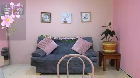 Amy online show from October 9, 9:20 pm