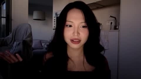 girl next door named Amy online show from February 14, 6:10 pm