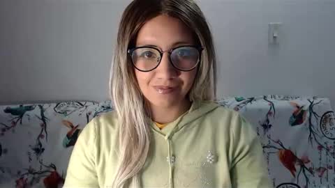 amycosplay99 online show from January 3, 3:49 am