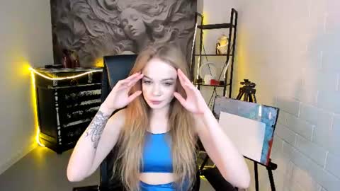 Amy online show from July 22, 10:50 am