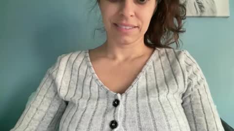 Snapshot of amysmilez chatting on March 2, 12:11 pm Amy Smilez online show from March 2, 12:11 pm