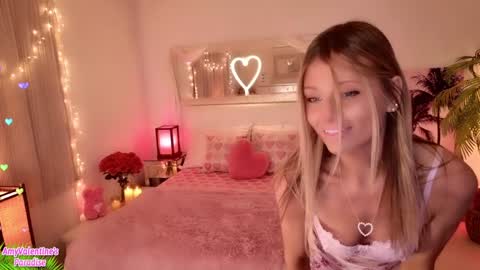  AmyValentine  online show from February 4, 7:01 am