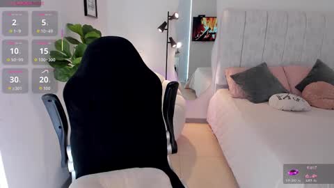    online show from March 11, 7:28 pm