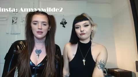 Amyyyoxxo online show from January 7, 7:08 pm