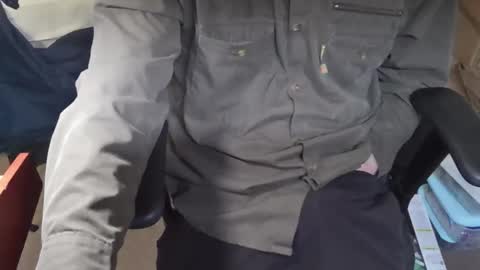 A online show from November 14, 9:16 pm