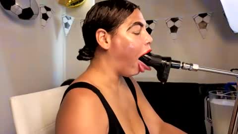 Anabel Alice Gandara online show from July 12, 4:21 pm