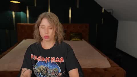 PLAYHARD054 online show from October 8, 10:10 am