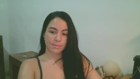 anabelenogueira1 online show from April 26, 2:20 am