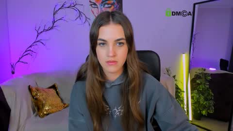 Snapshot of anais_boom chatting on October 1, 12:15 pm Anais online show from October 1, 12:15 pm