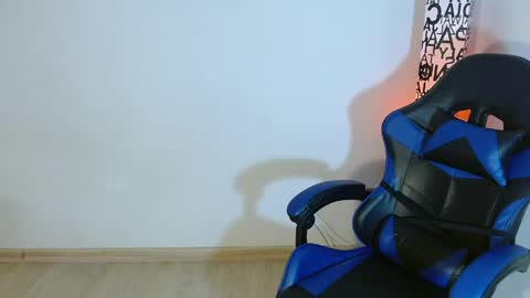 ana 3 online show from April 15, 1:31 am