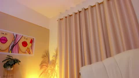 Ana online show from September 20, 8:12 pm