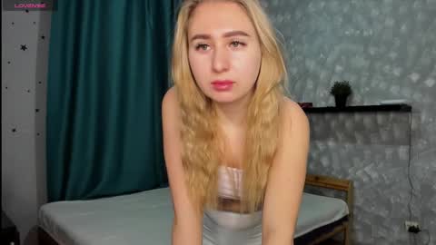 anna online show from November 2, 2:33 am