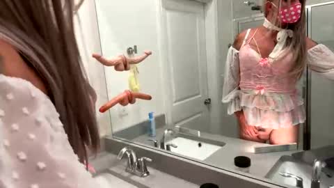 Anastasia online show from April 14, 4:10 pm