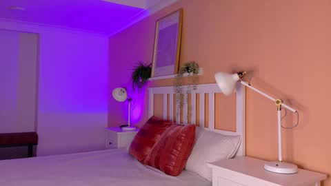 Kendra  online show from March 15, 11:35 am