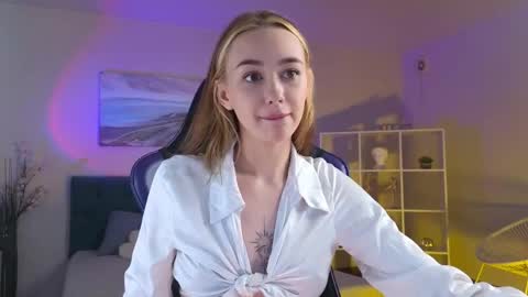 im Andarna dont forget give me thumbs up online show from May 7, 10:00 am
