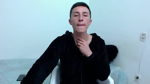 AnddyFetiish online show from January 29, 4:26 am