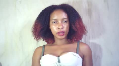 andre415913 online show from February 16, 8:23 am