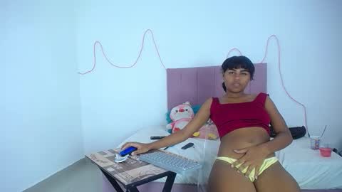 andre_lezcano online show from February 7, 9:40 pm